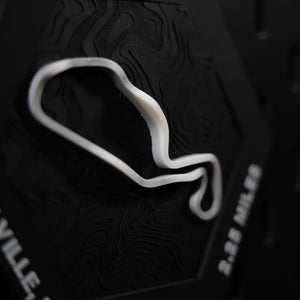 NJMP Thunderbolt hex from above, white loop with its tight hairpin at the right